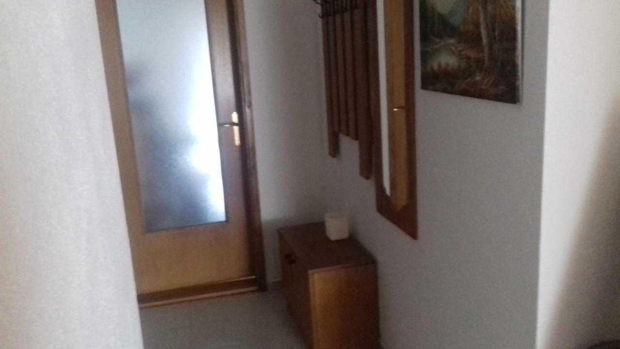 Apartman Jezidzic Kastela Exterior photo