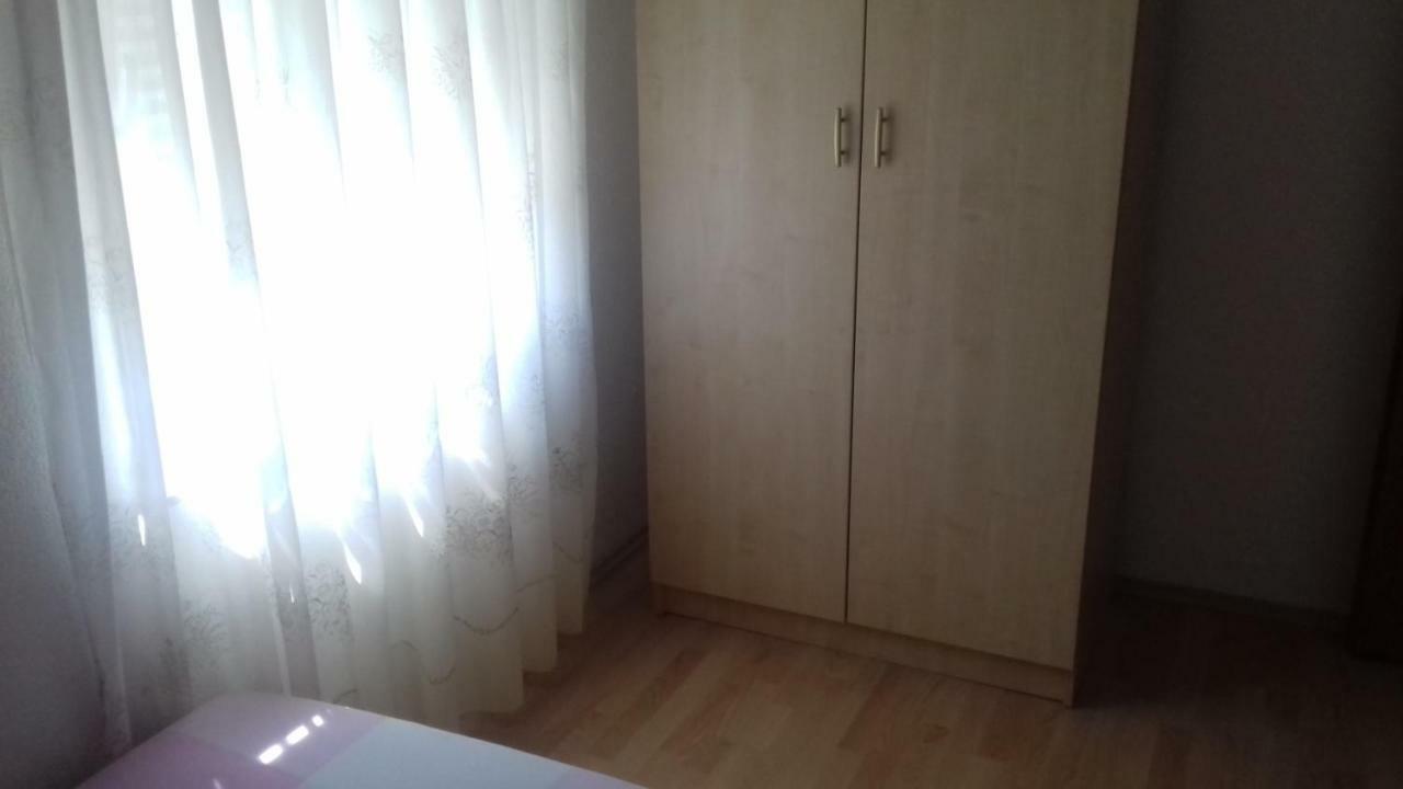 Apartman Jezidzic Kastela Exterior photo